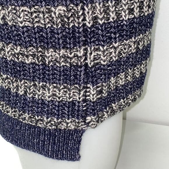 🔥Victoria Secret sweater sz Xs (run big )New - Picture 5 of 7